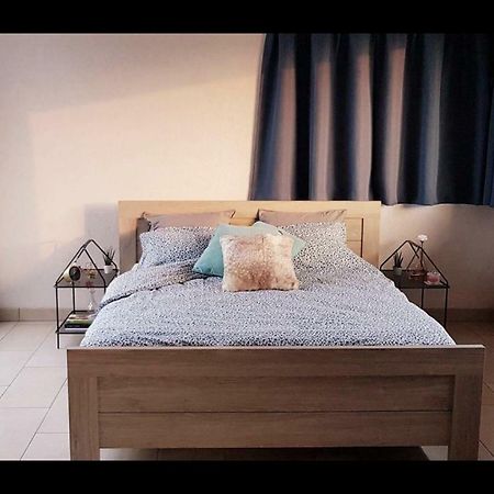 Groot Appartement Nabij Brugge Met Eigen Badkamer! Damme Bagian luar foto