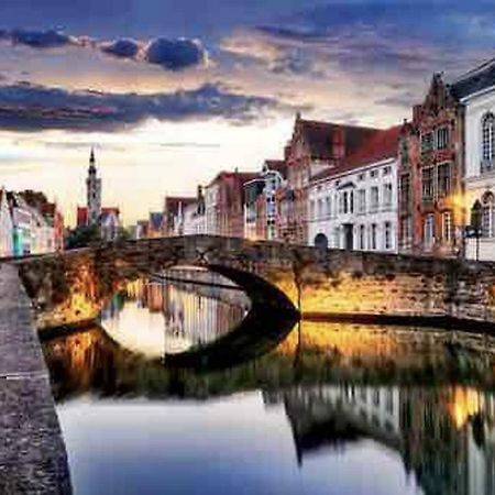 Groot Appartement Nabij Brugge Met Eigen Badkamer! Damme Bagian luar foto