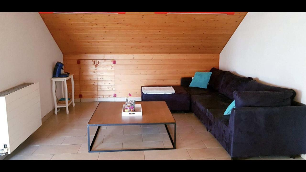 Groot Appartement Nabij Brugge Met Eigen Badkamer! Damme Bagian luar foto